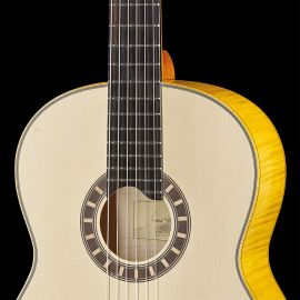 Hanika-CONCERT LINE-58-AF-Edges inlaid with curly maple